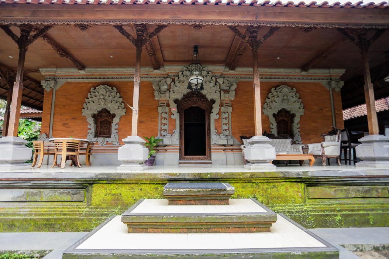 Family Room Terrace