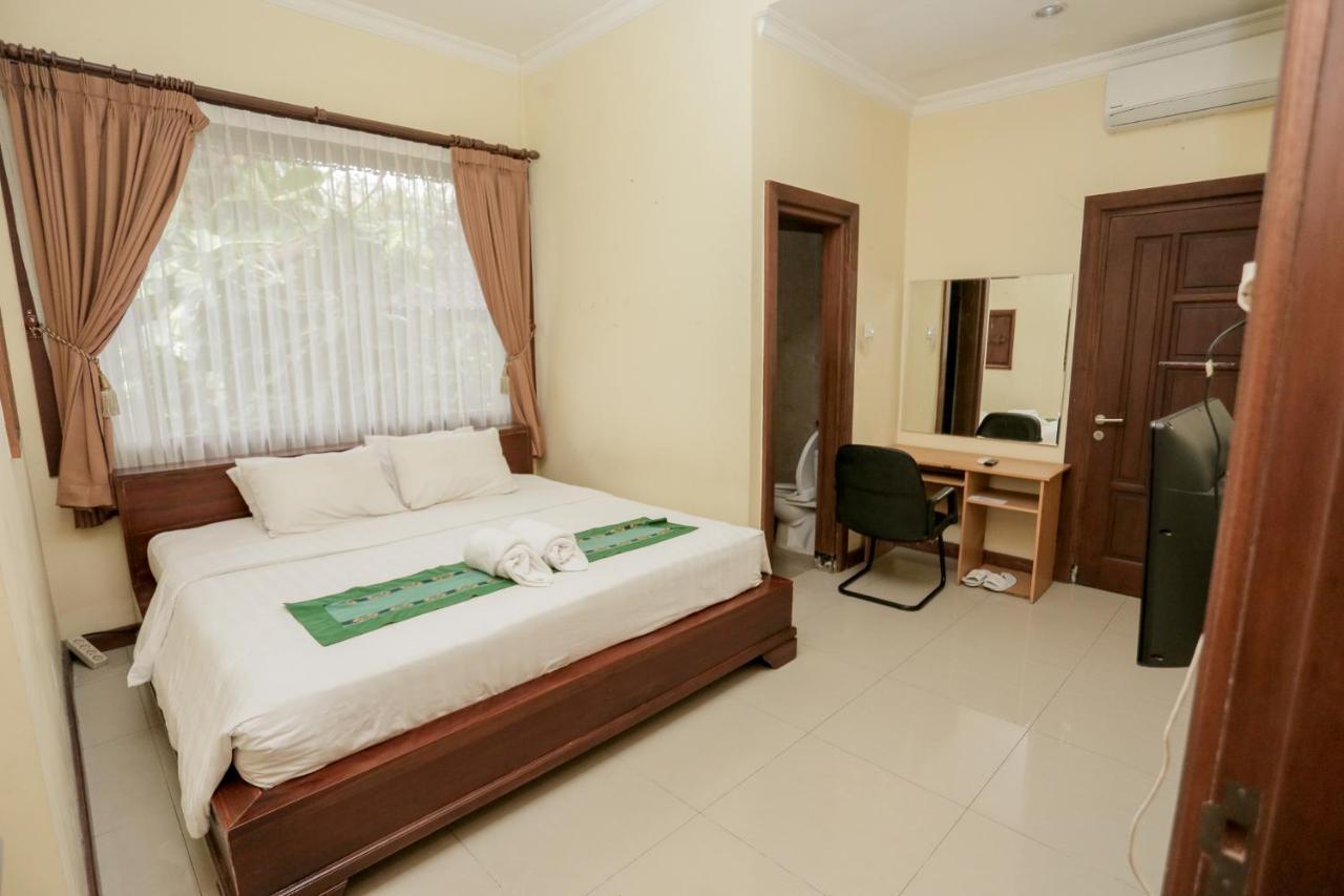 Family Room Terrace